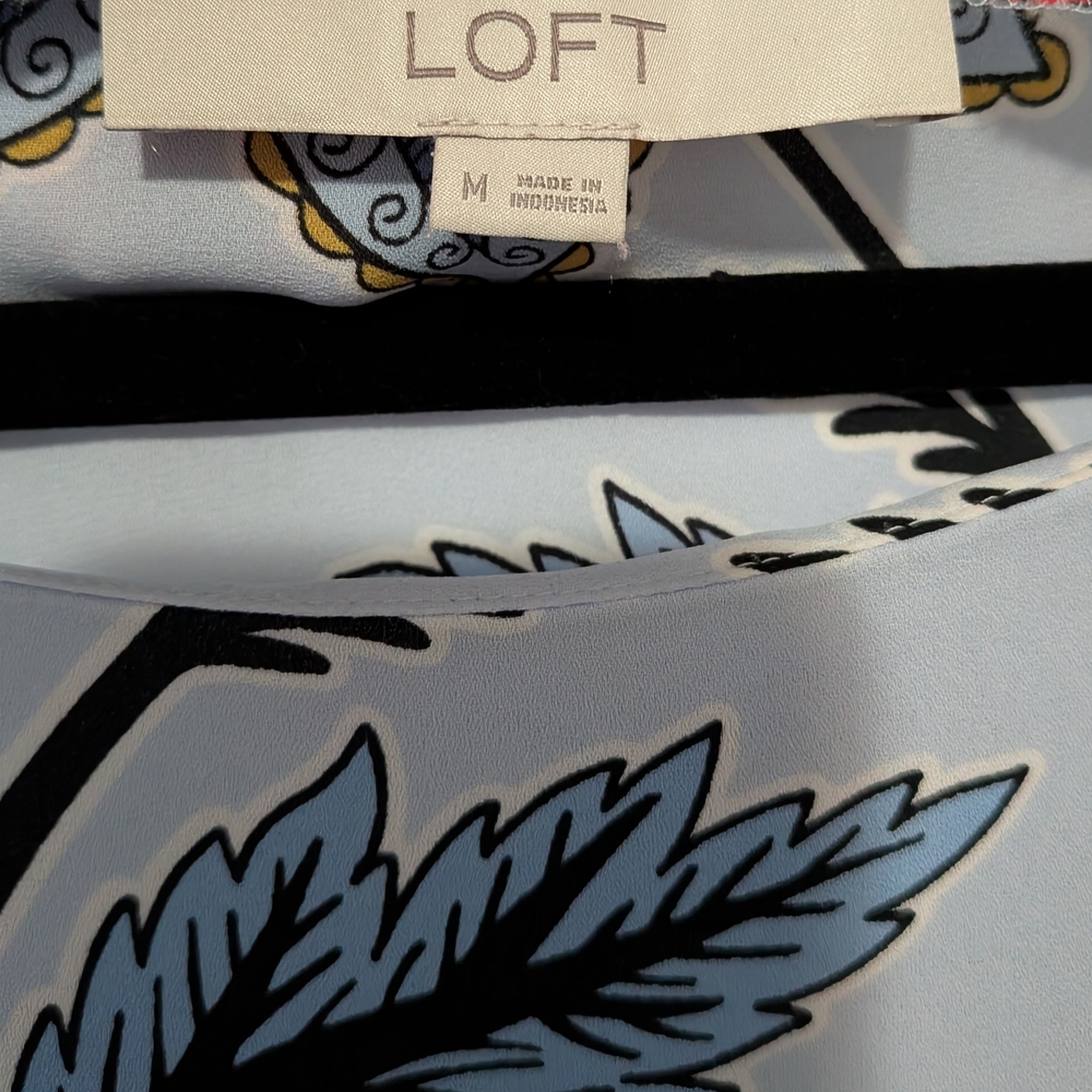 Loft Brand Floral Print Light Blue Women’s Blouse - Picture 5 of 9